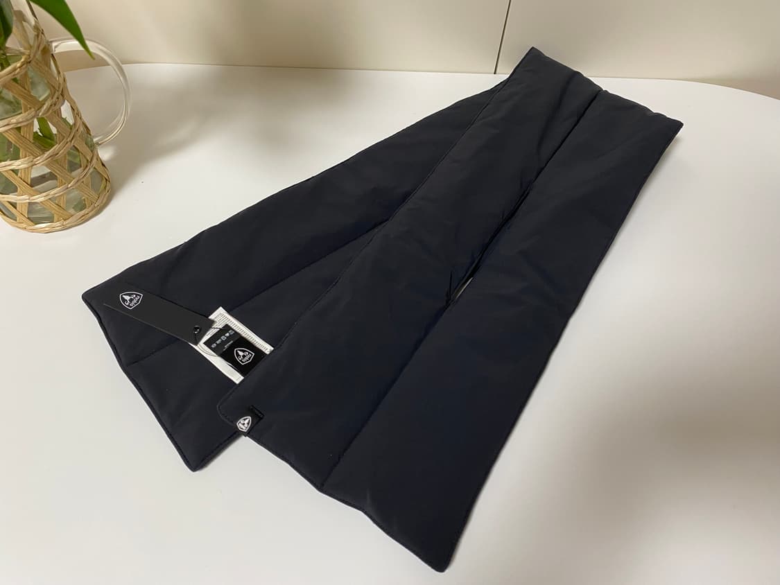 (새상품) 노비스 패딩 머플러 블랙  상품이미지2