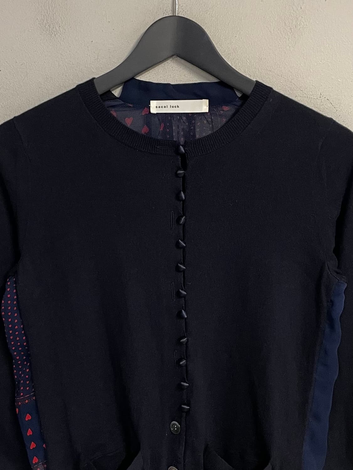 SACAI LUCK back heart cardigan navy 상품이미지2