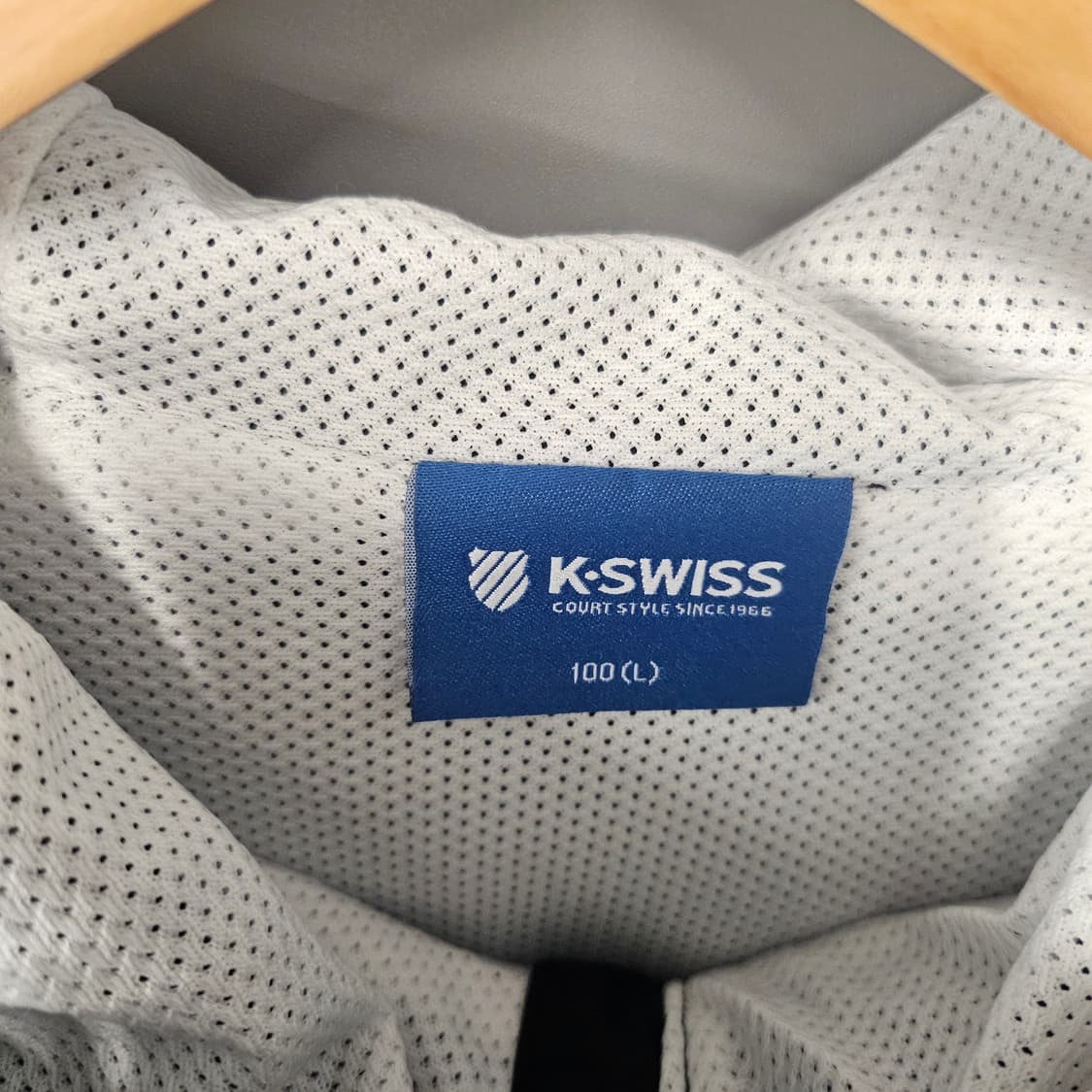 kswiss 배색 후드 아노락 블랙 상품이미지4