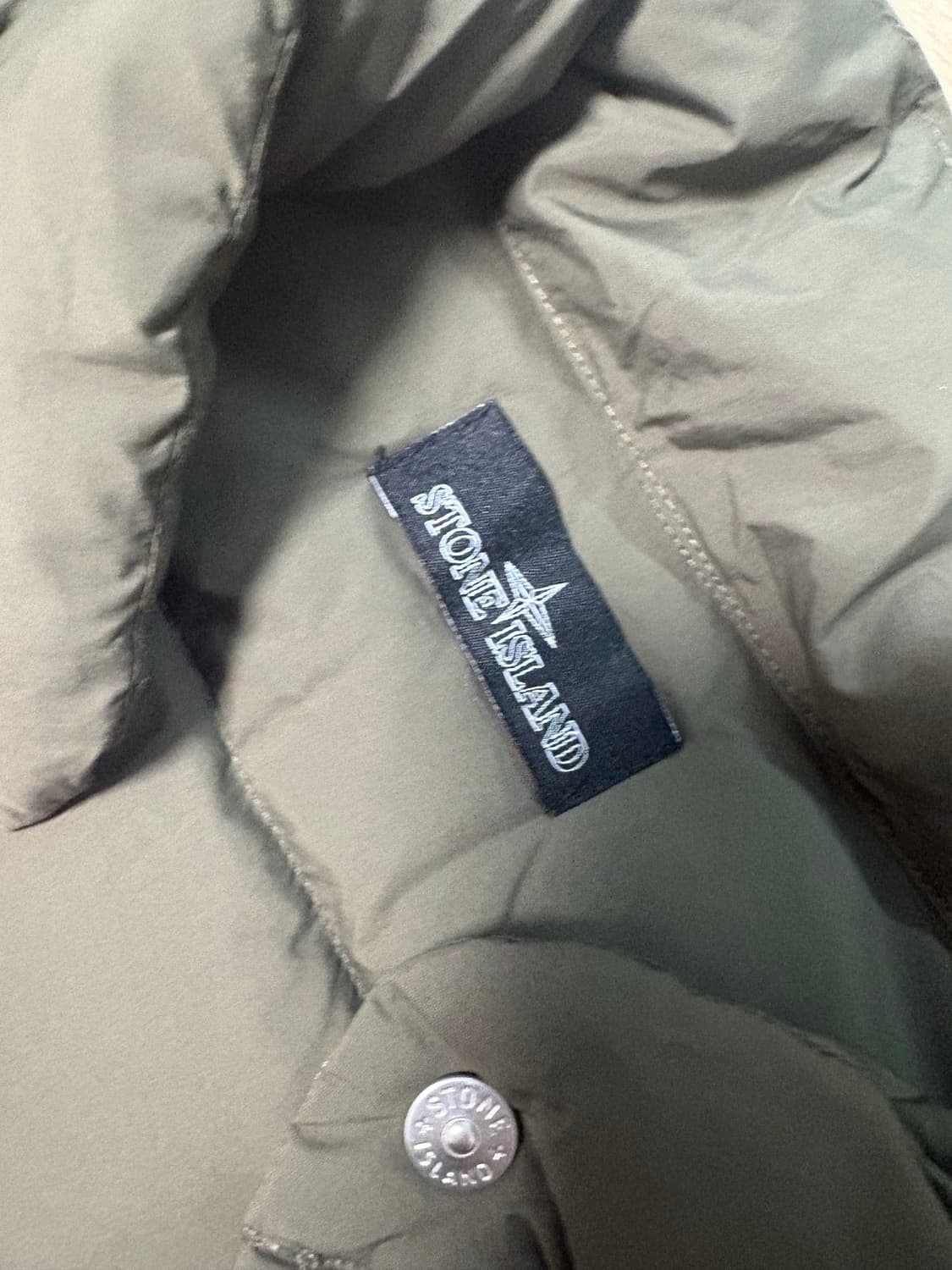 스톤아일랜드 올리브 패딩 상품이미지2