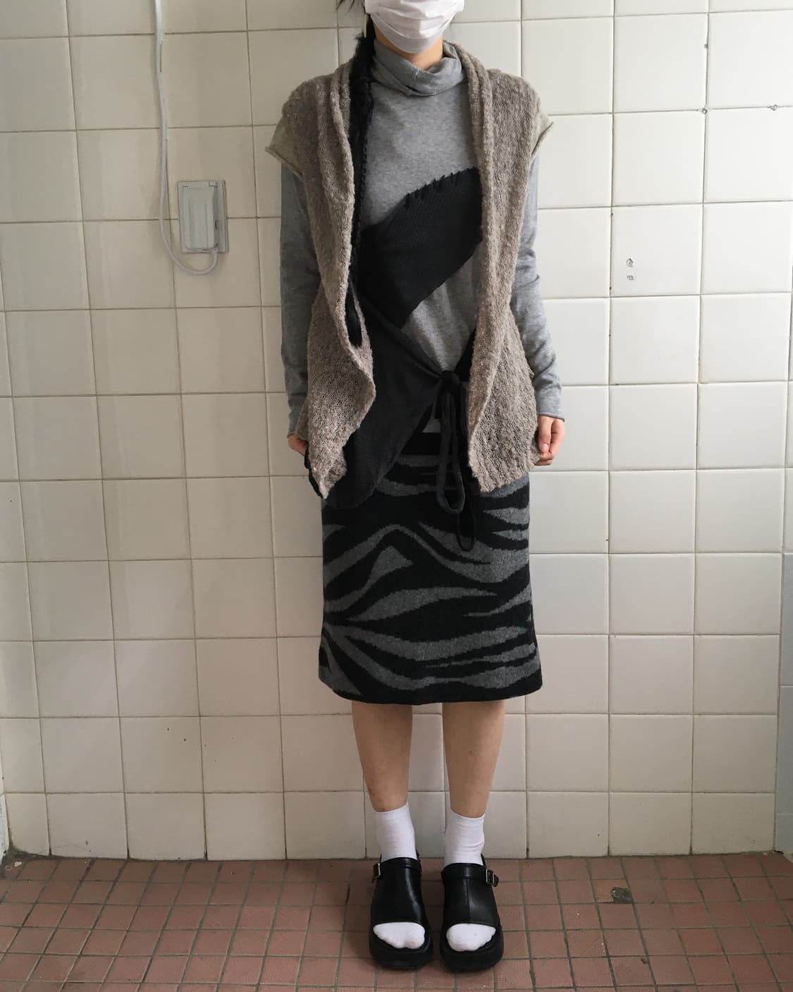 Drape point open knit cardigan 상품이미지1