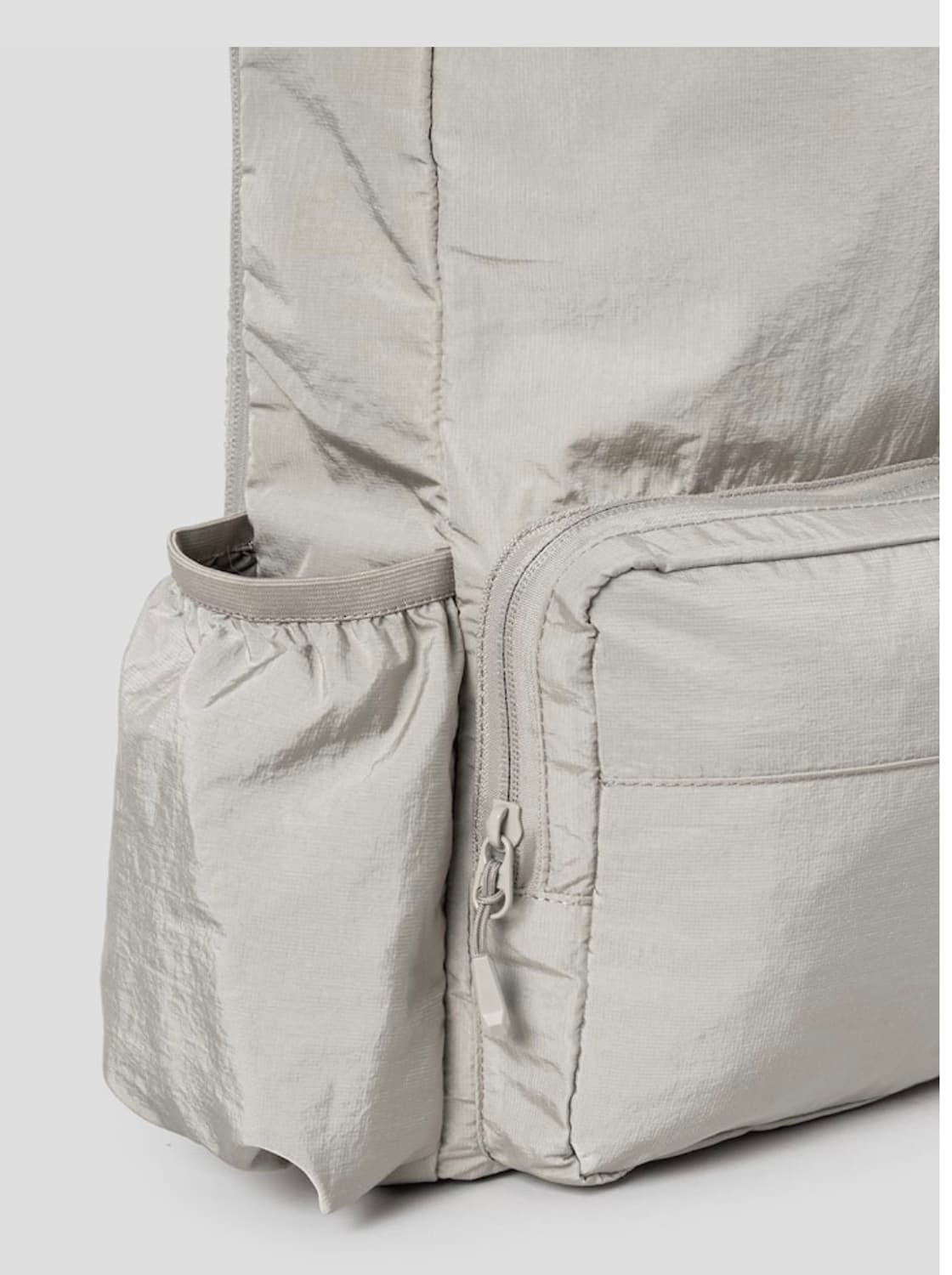 에잇세컨즈 스포티브 백팩 카키 상품이미지4