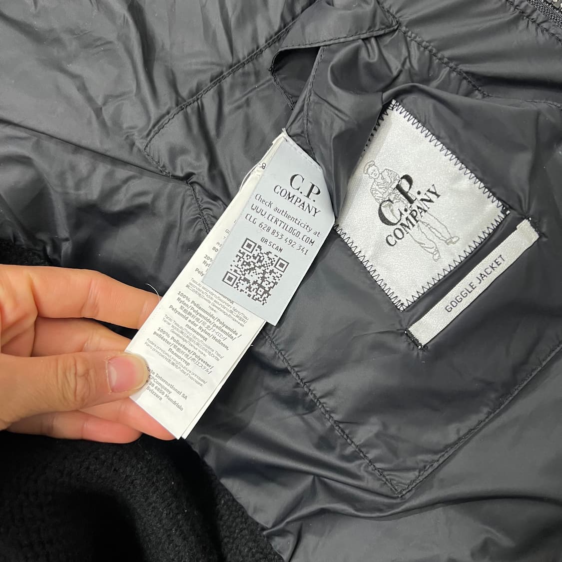 [95-100] Cp컴퍼니 디디쉘 니트패딩집업 상품이미지7