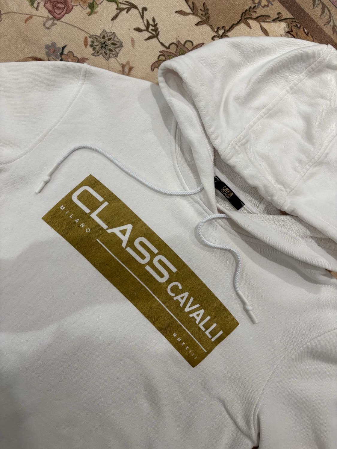 저스트카발리 박스로고 후드티 상품이미지3