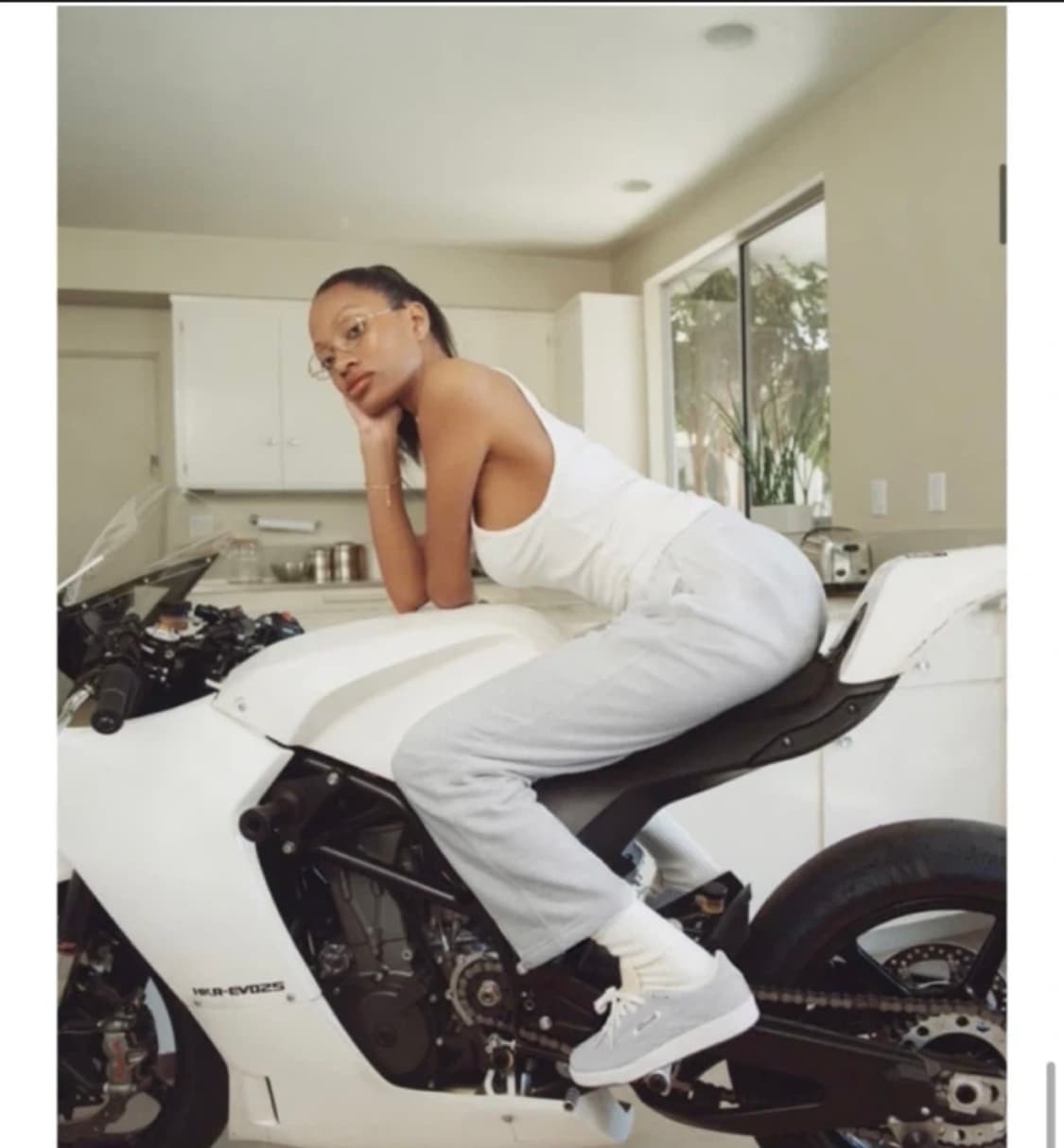 [새상품]Reebok x JJJJound Club C 85 리복x자운드 상품이미지8