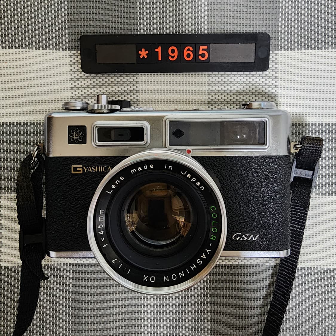 야시카 일렉트로 35 gsn 필름카메라 실버바디 상품이미지1