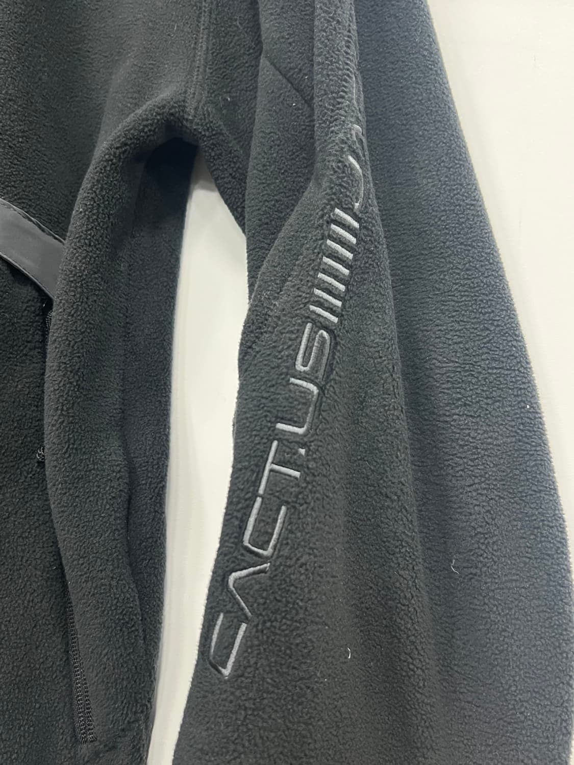 나이키 트래비스스캇 캑터스 쿼터 플리스 반집업 상품이미지3