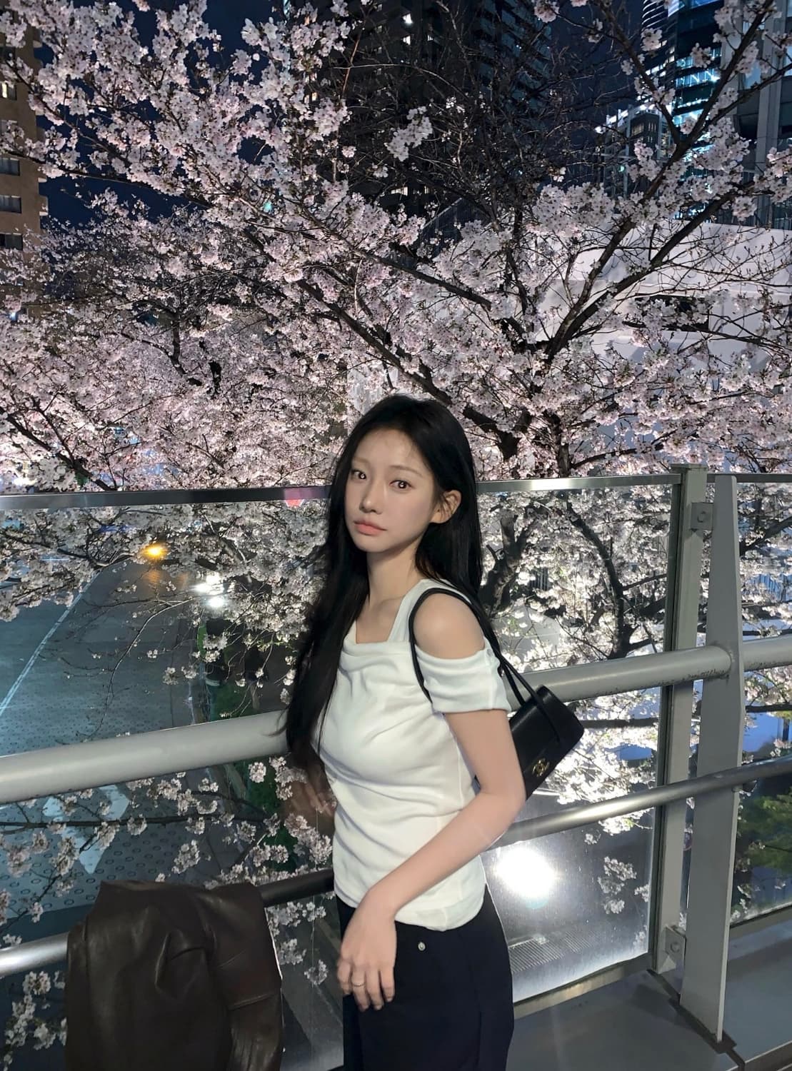 샵리즈 리즈 leeds 로지 레어어드 티 rosy layered tee 상품이미지1