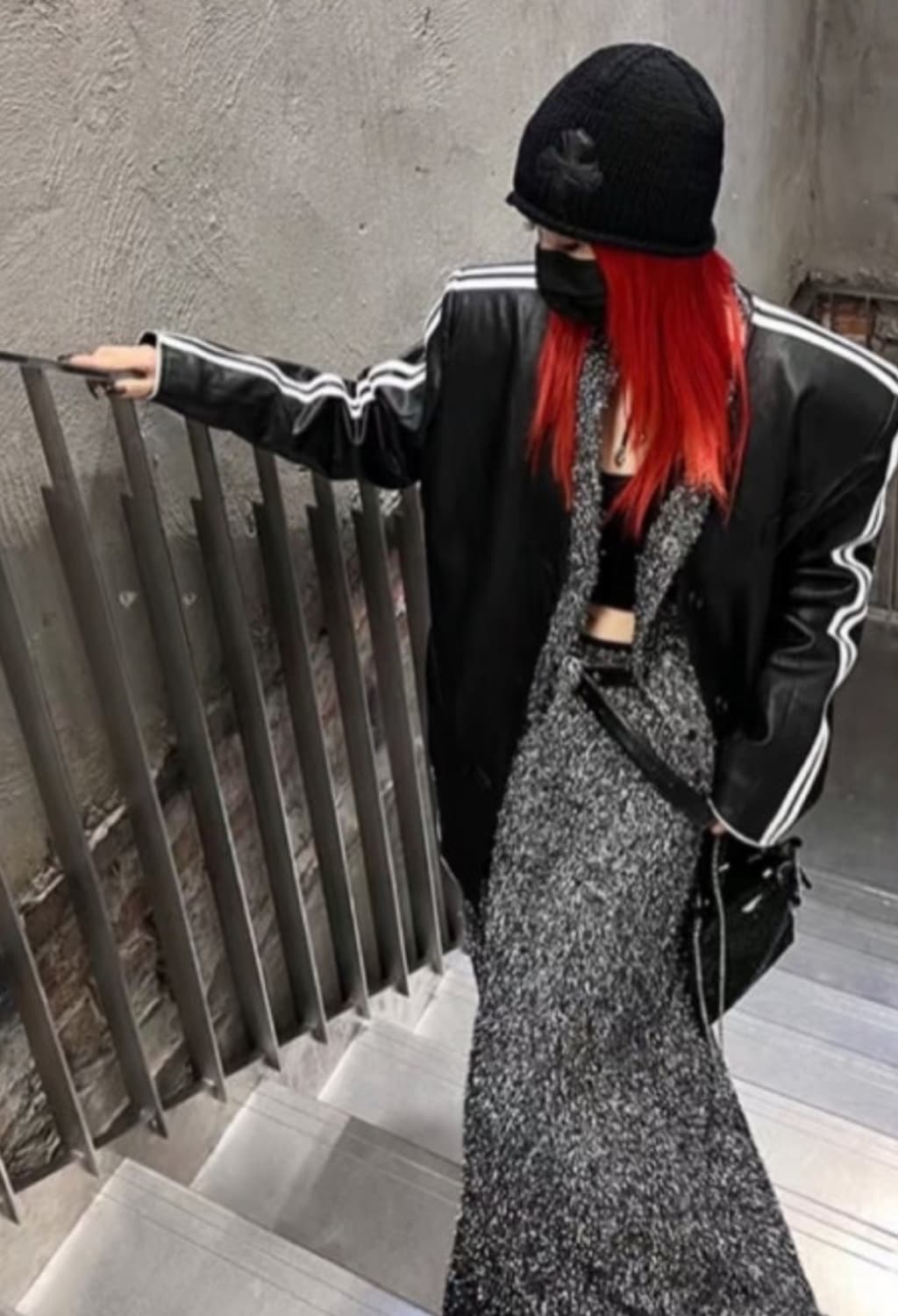 크롬하츠 크로스 레더패치 캐시미어 비니 상품이미지1