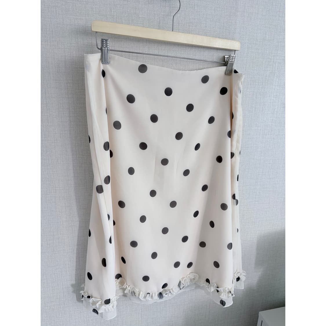 도트 미디 스커트 상품이미지1