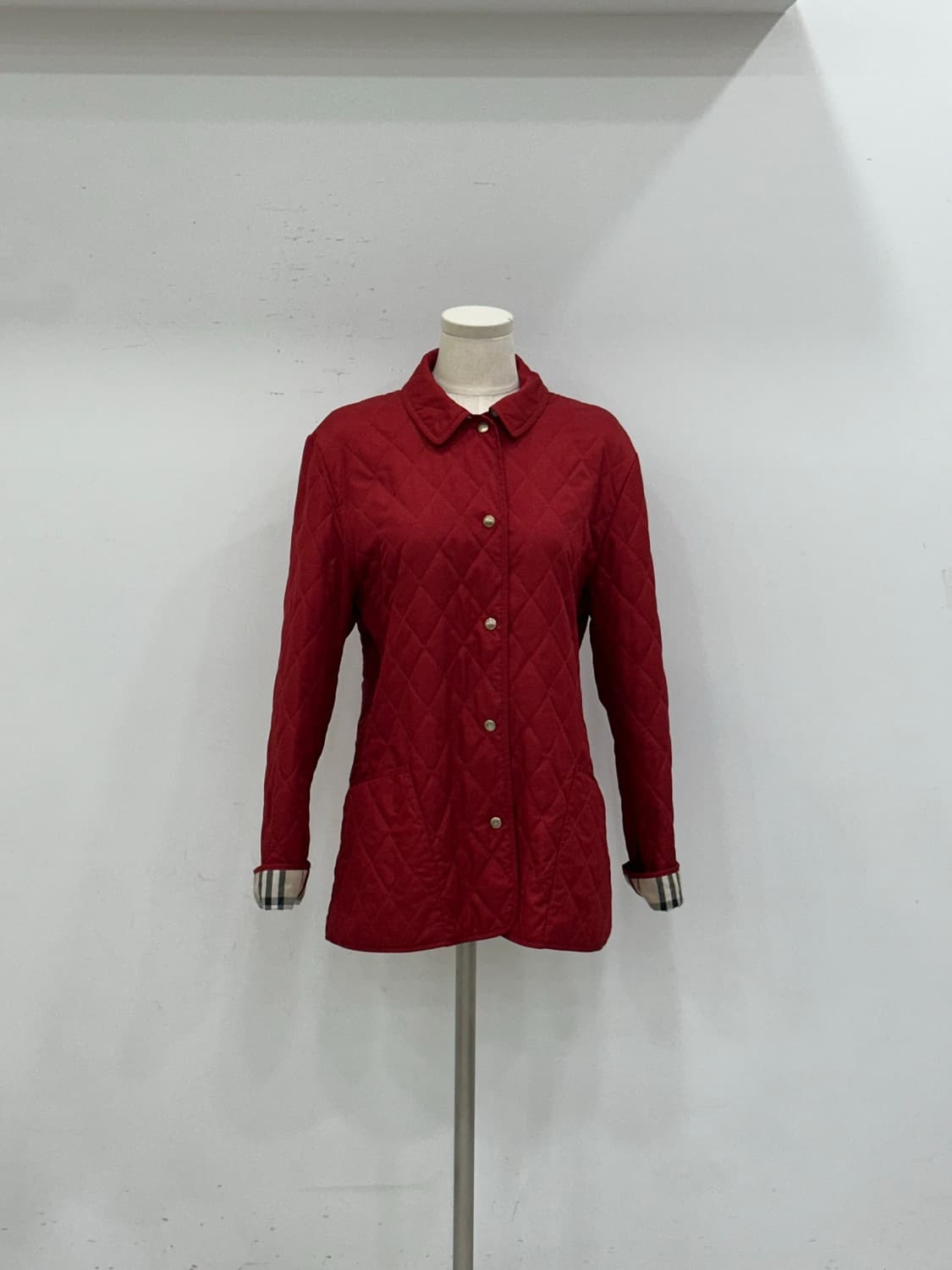 버버리 퀼팅 상품이미지1