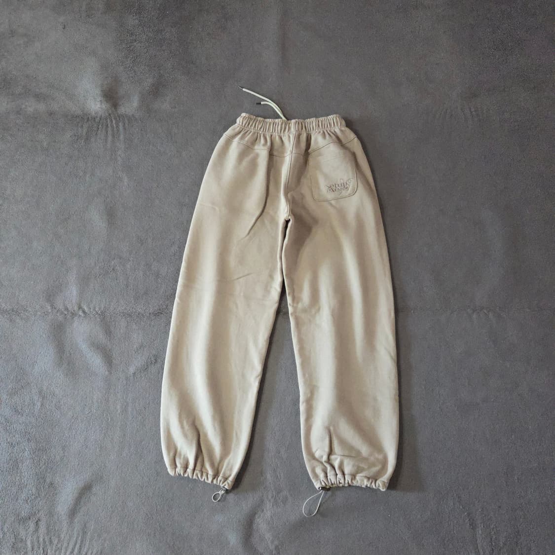 setupexe 셋업엑스이 로즈바인스 스웻 조거 팬츠 베이지 상품이미지3