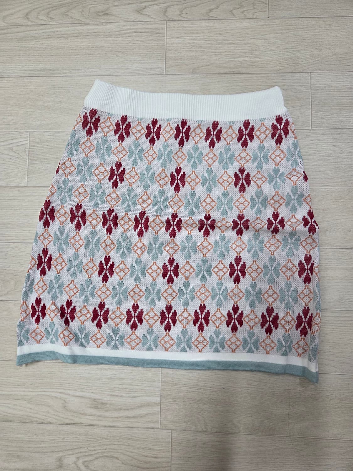 새상품 여성~55 PEFRECT 니트 반팔, 치마 셋업, 세트 상품이미지6