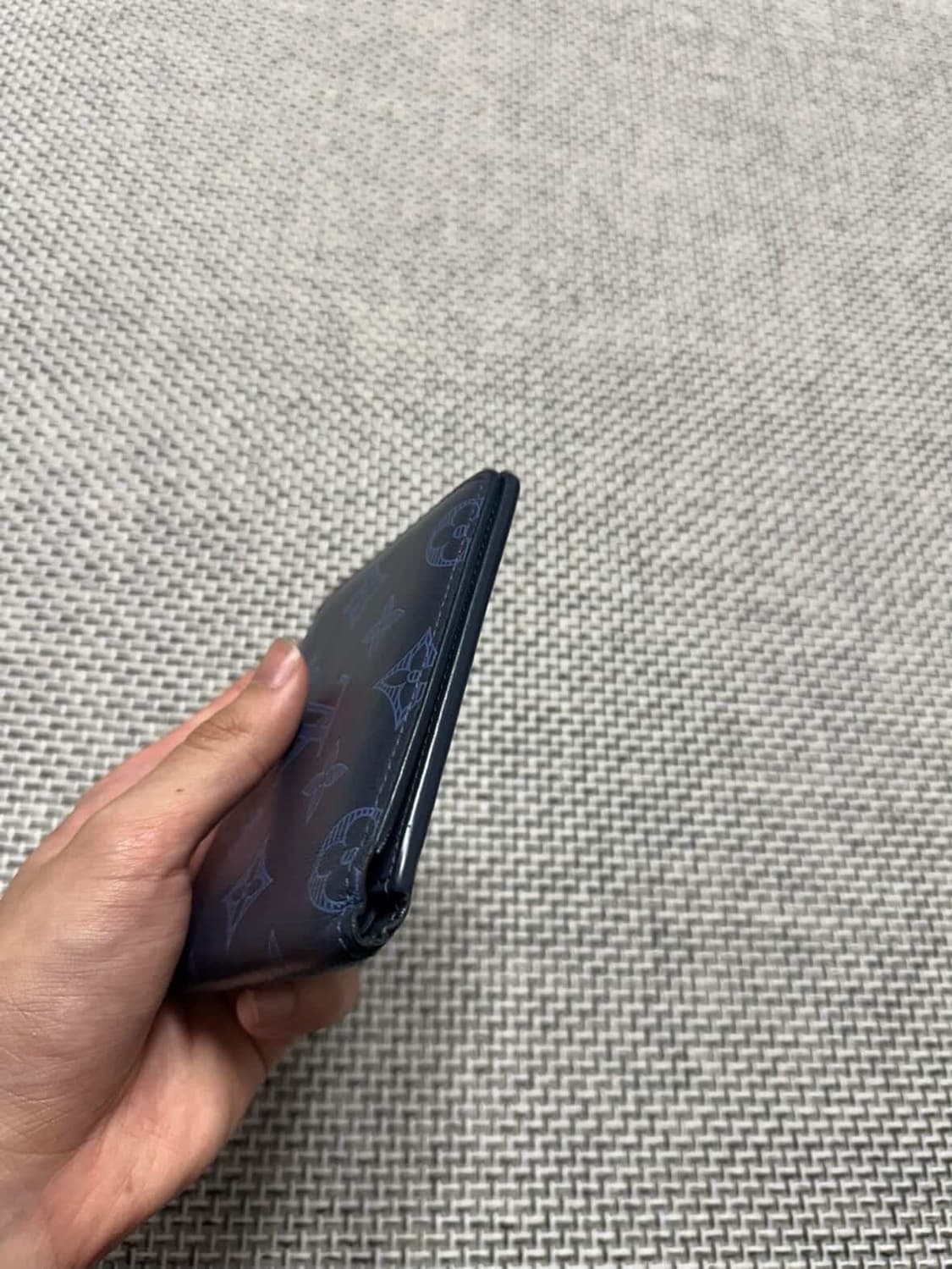 루이비통 쉐도우 반지갑 상품이미지3