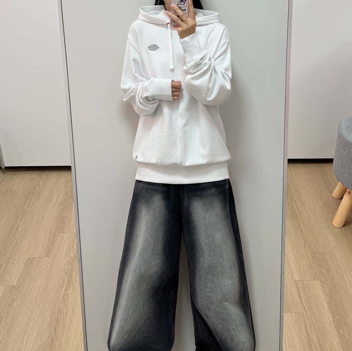 (새상품) 디키즈 스몰로고 화이트 후드티 상품이미지1