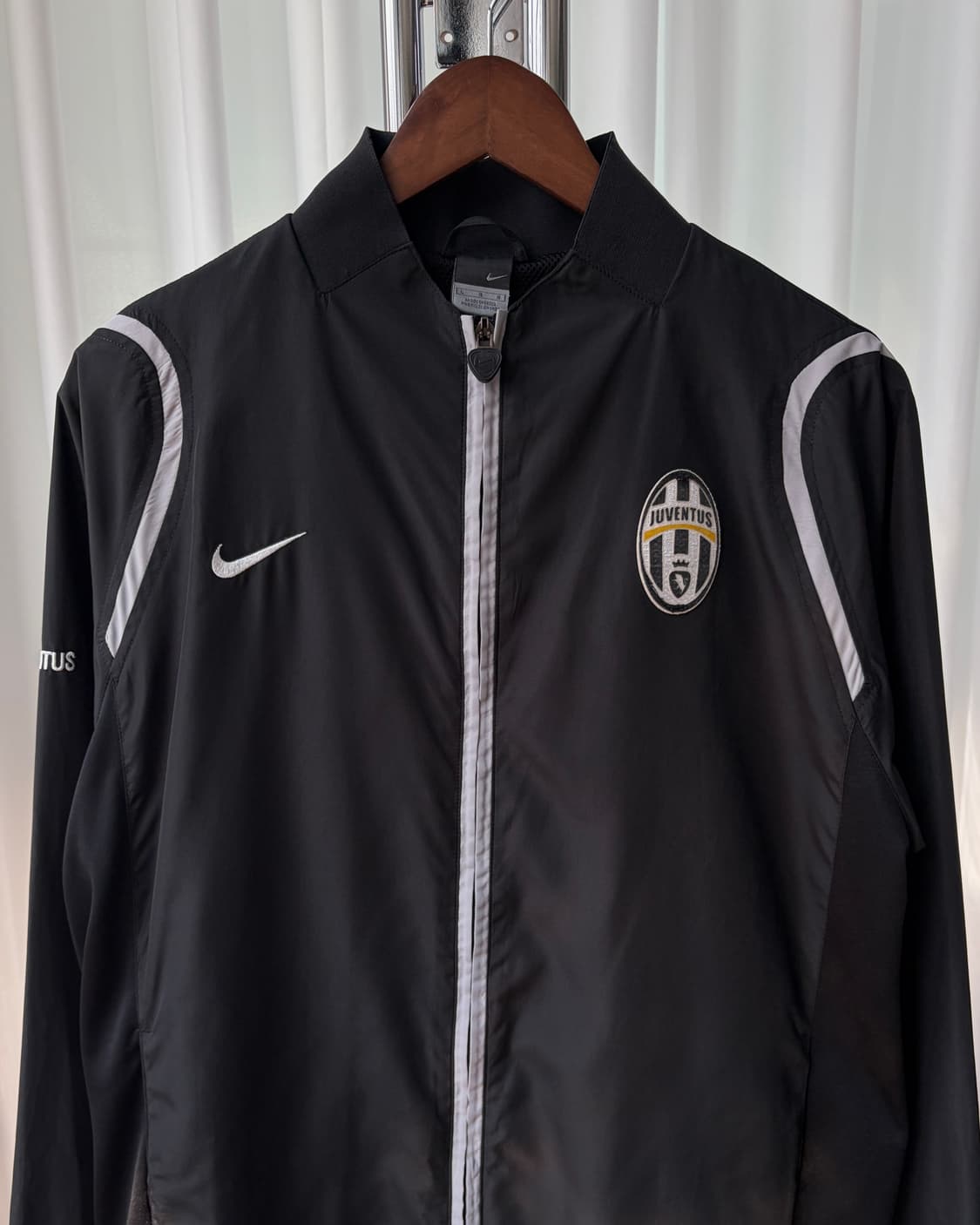 [L]나이키 유벤투스 06-07 트레이닝 바람막이 상품이미지6