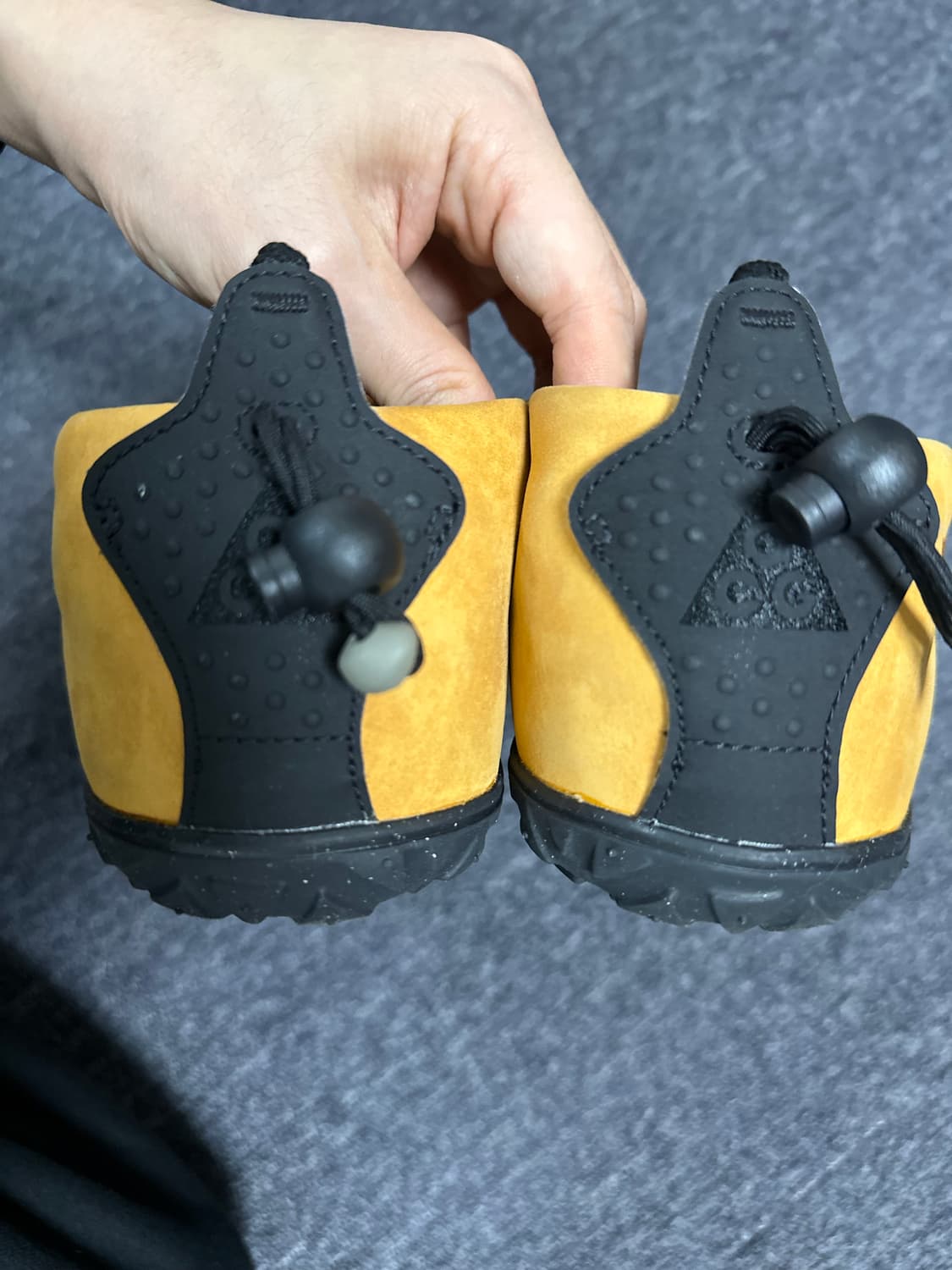 나이키 acg 목 프리미엄 러셋 상품이미지3