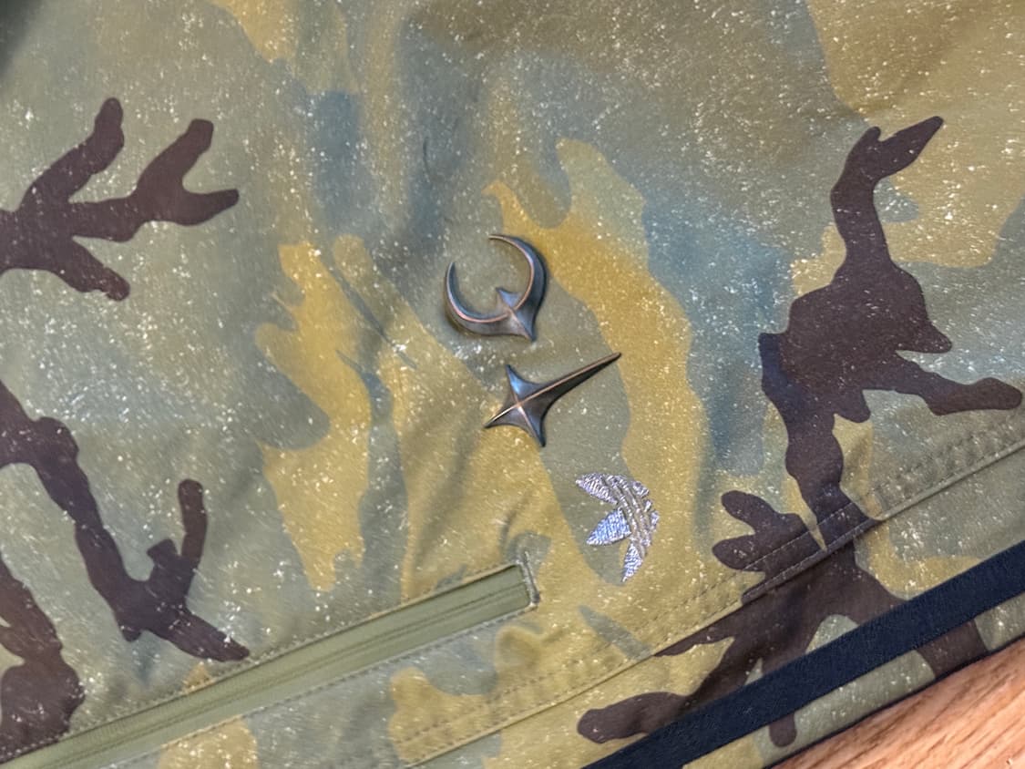 아디다스 x 떠그클럽 트랙 팬츠 포커스 올리브 크림 화이트 상품이미지3