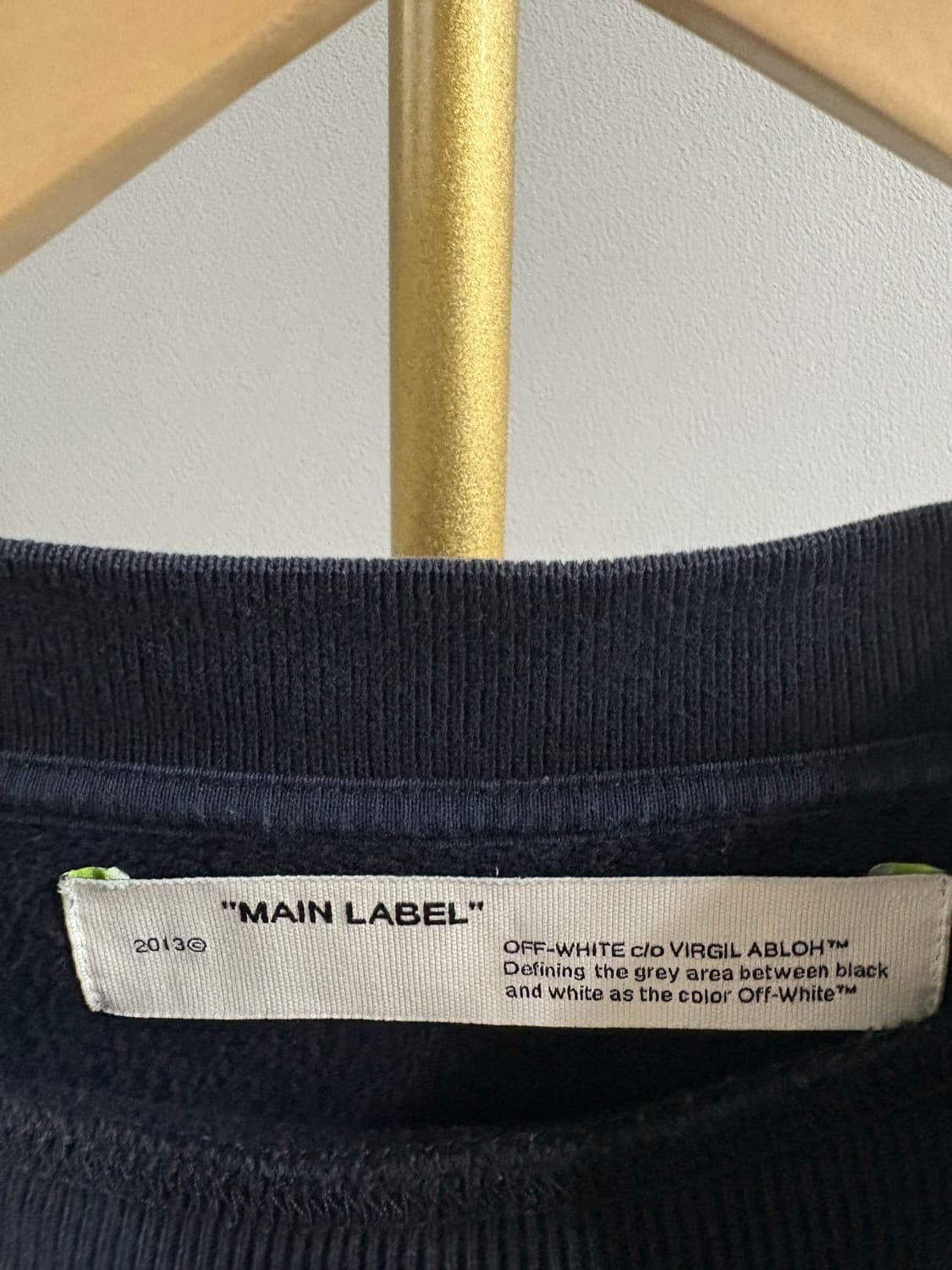 오프화이트 테이프 애로우 맨투맨 상품이미지3