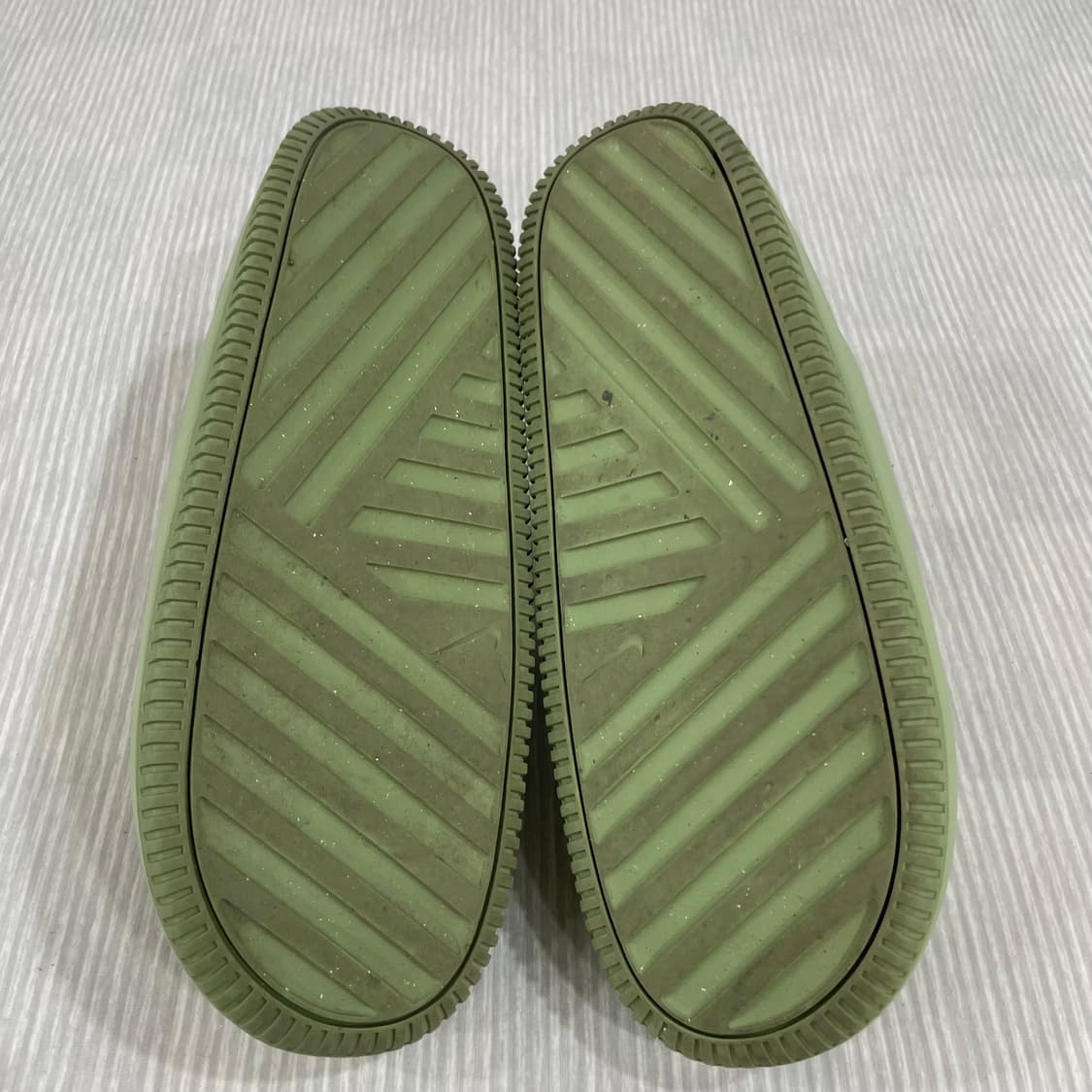 704) 나이키 캄 뮬 오일 그린 M12 상품이미지7