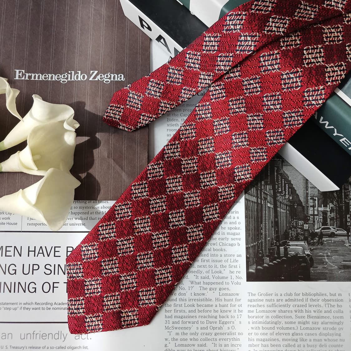 에르메네질도 제냐 레드 자카드 패턴 넥타이 9.5cm A등급 E881
 상품이미지4
