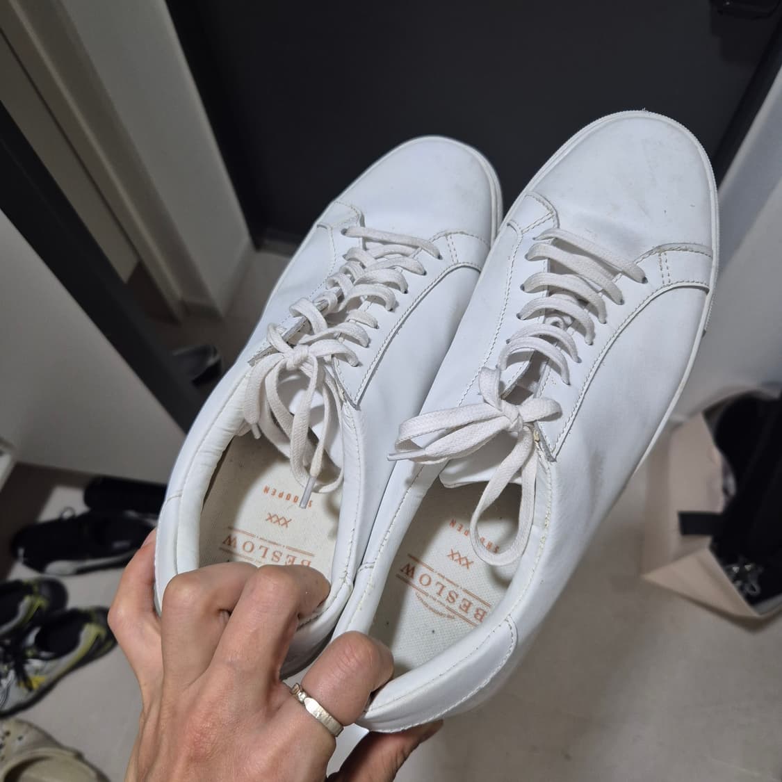 슈펜 비슬로우 스니커즈 상품이미지1