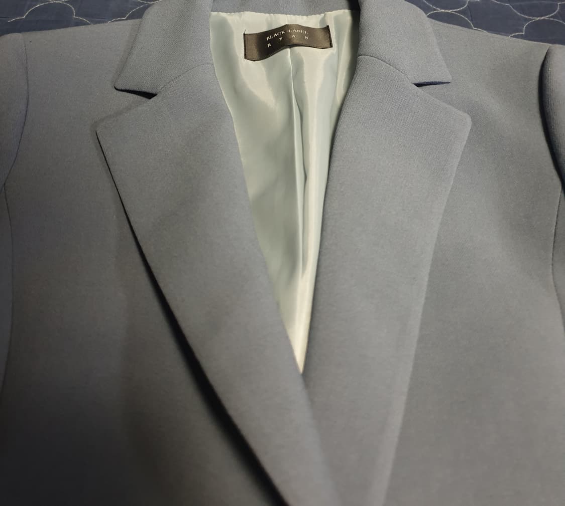 블랙라벨 리안 우먼스 미니멀 정장 셋업 파스텔블루 (S) 상품이미지2