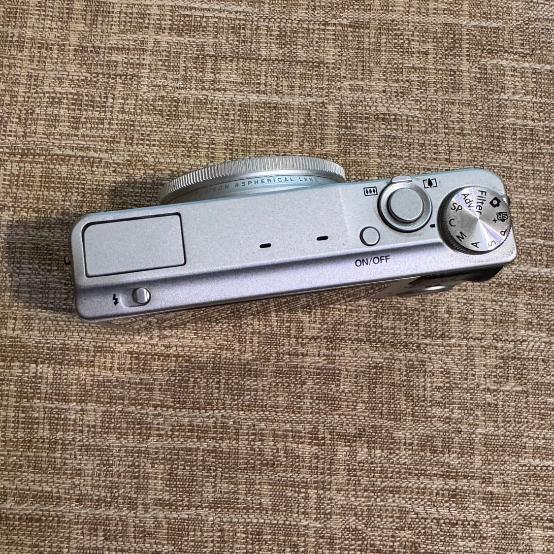 Fujifilm xq1 실버 빈티지디카 카메라 초희귀 상품이미지8