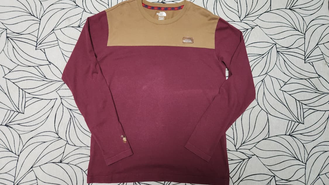 노스페이스 레더 패치 긴팔 버건디 티셔츠 100사이즈 상품이미지1