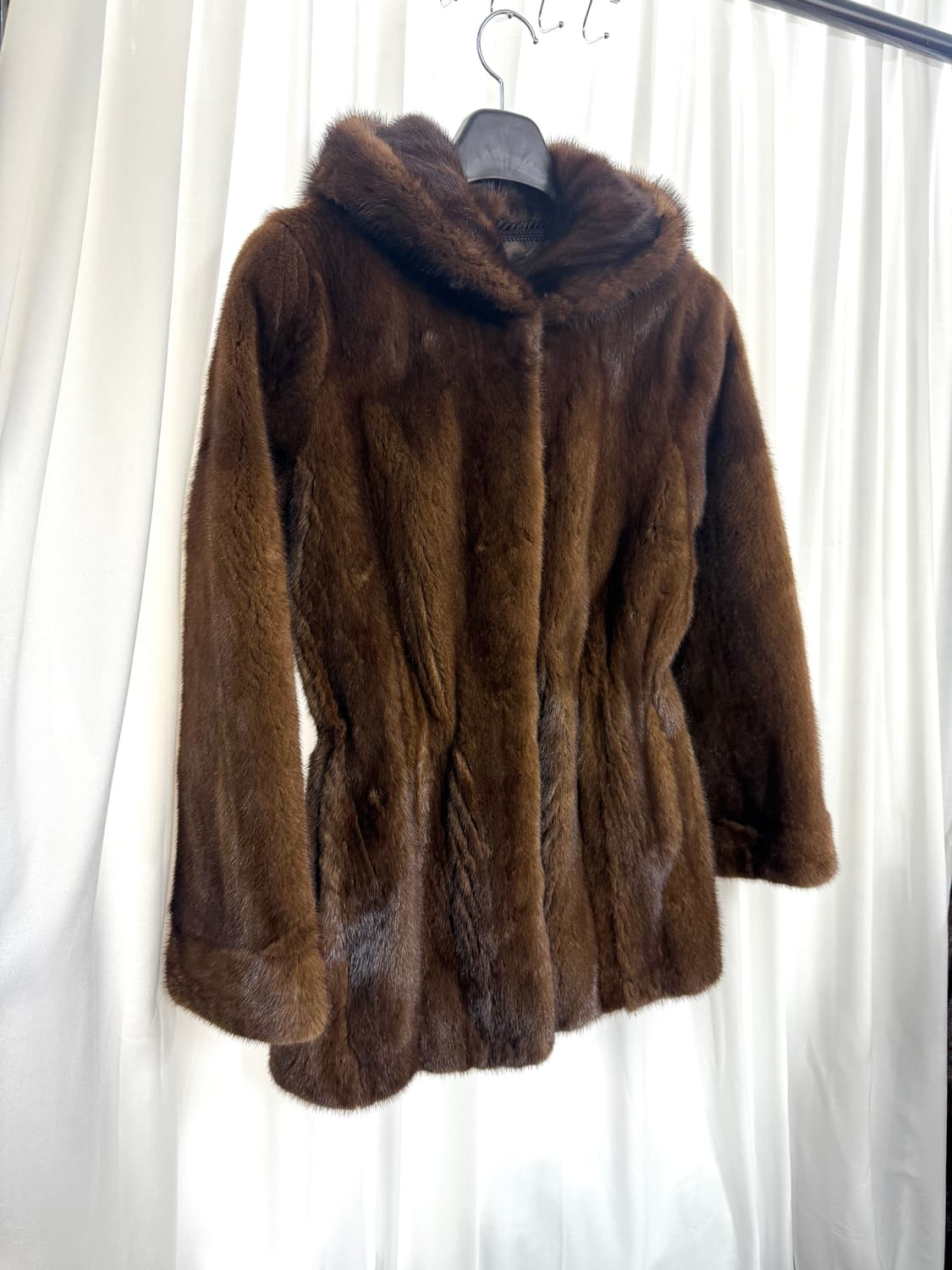 Hooded mink coat (brown) 상품이미지1