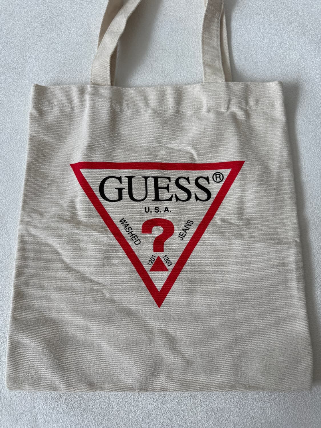 게스(GUESS) 에코백 상품이미지2