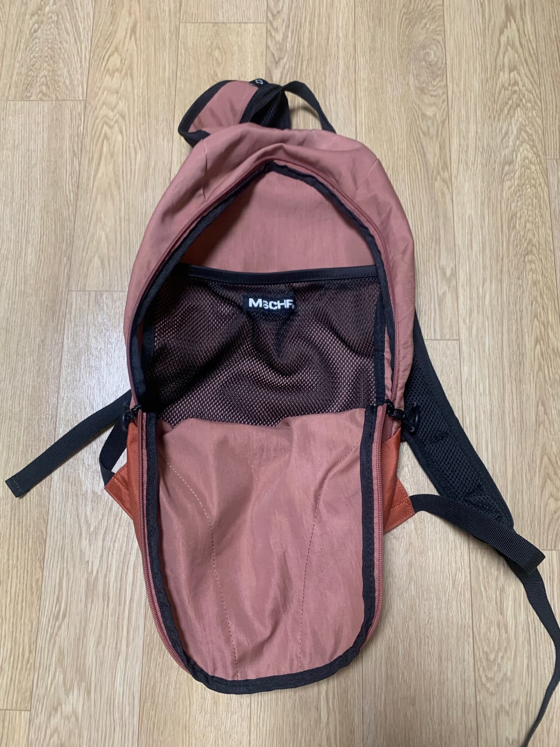 미스치프 롬버스 백팩 상품이미지4