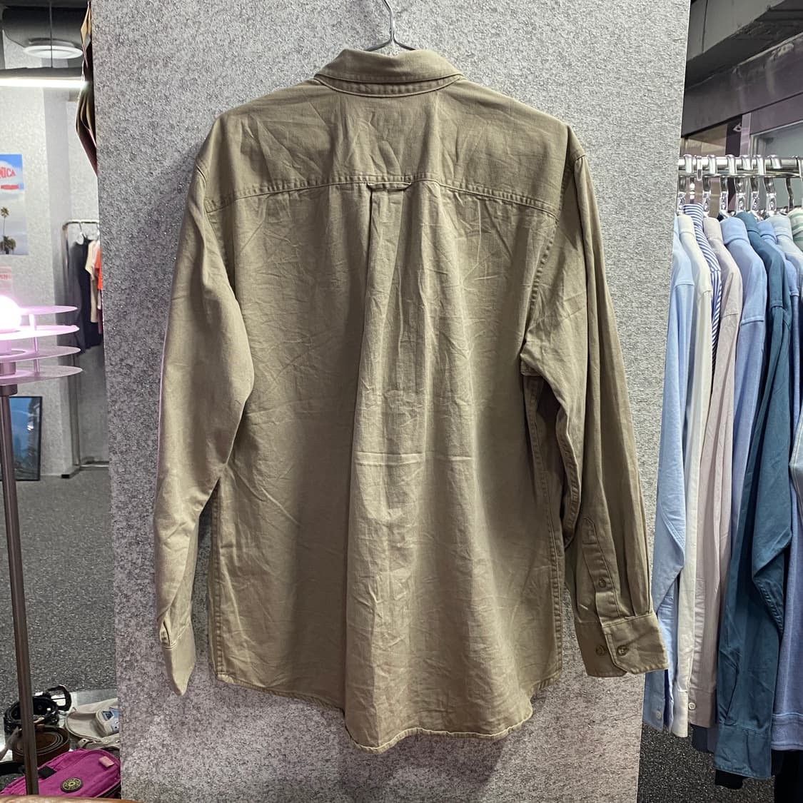 칼하트 베이지 투포켓 코튼 셔츠 B3462 상품이미지4