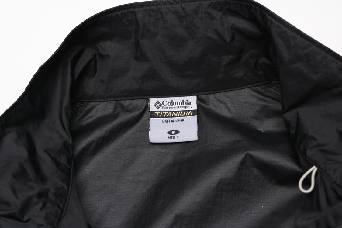 [S] 컬럼비아 티타늄 패커블 바람막이 자켓 상품이미지4