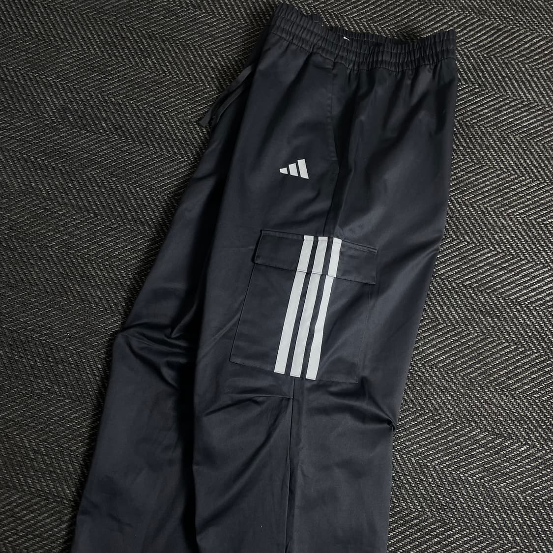 아디다스 퍼티그 카고 우븐 벌룬핏 트랙팬츠y 3573 상품이미지1