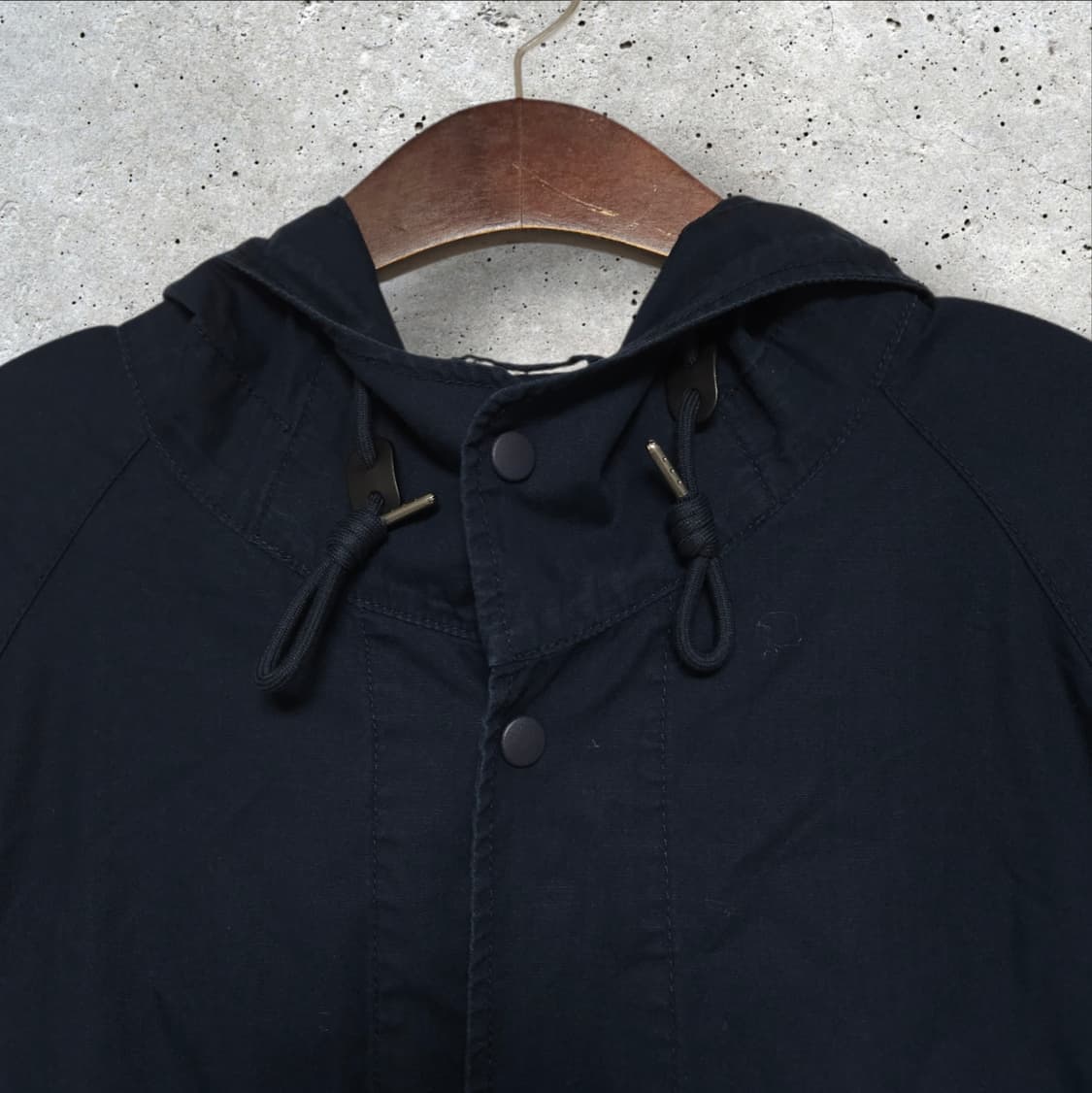 유니클로 야상 후드 자켓 (105/XL) 상품이미지2