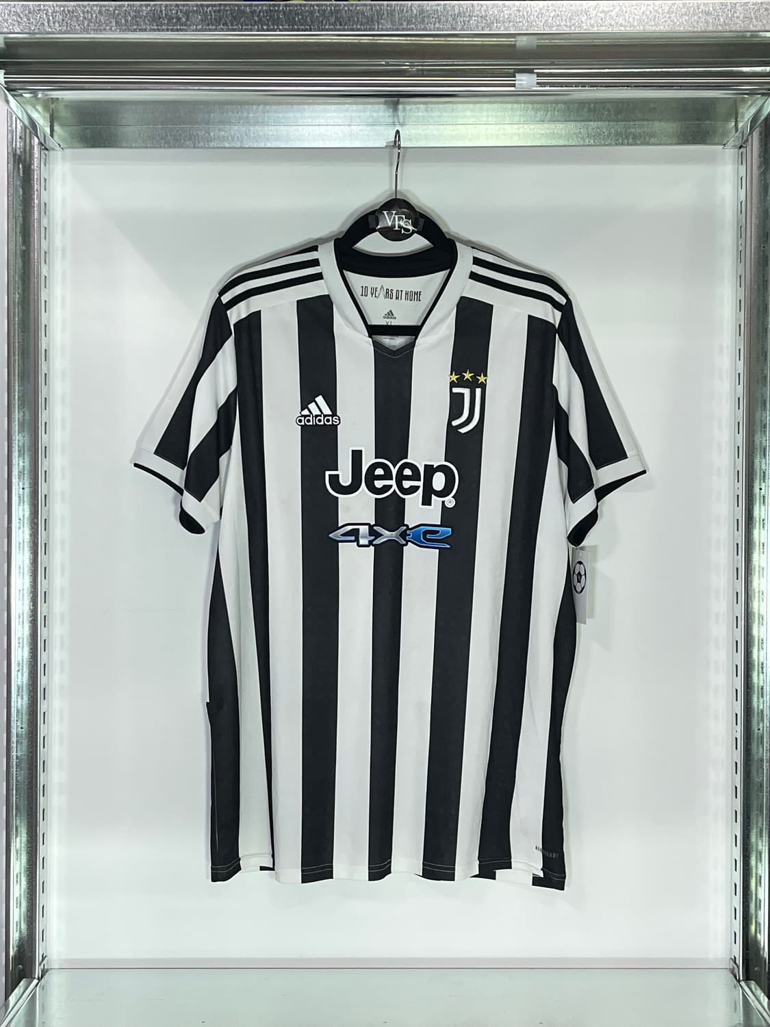 아디다스 21-22 유벤투스 FC 홈 파울로 디발라 상품이미지1