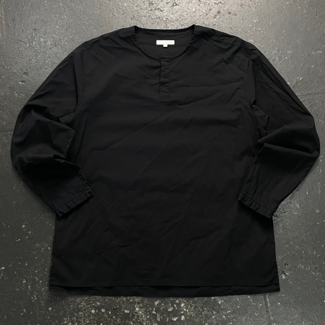 105 시리즈 헨리넥 셔츠 상품이미지1