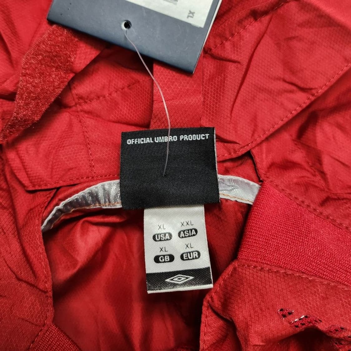 (새상품) UMBRO 온타리오유스 프린팅 후드티 Men XL 상품이미지4