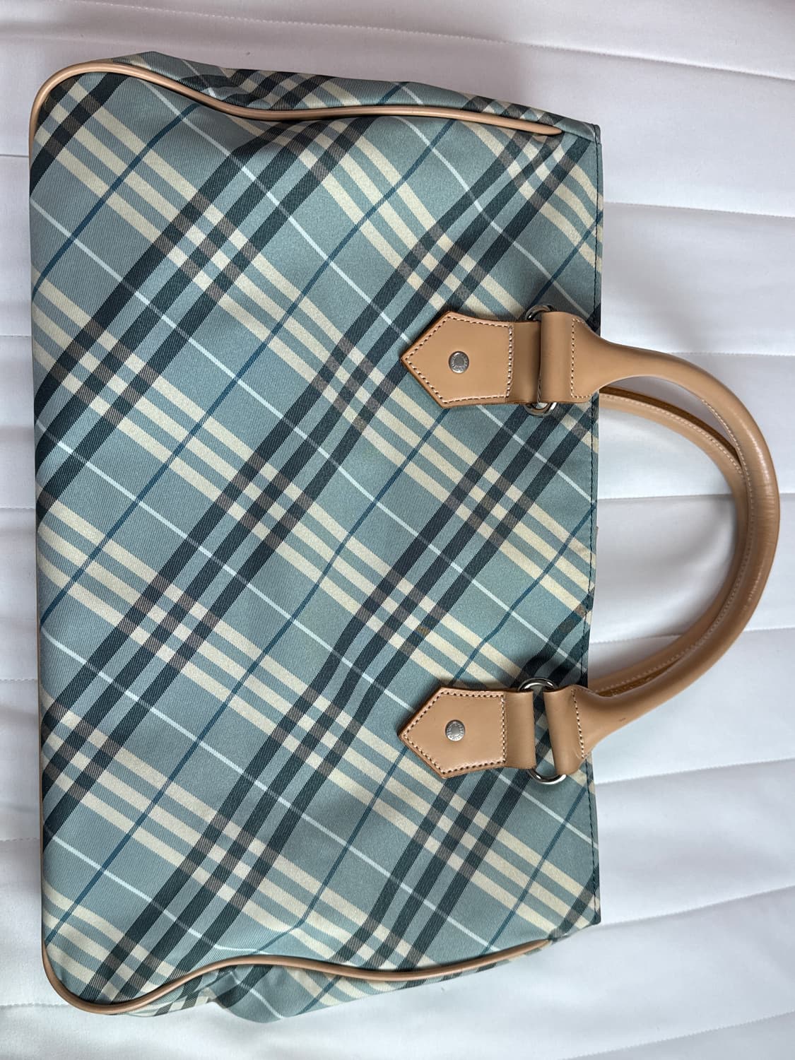 버버리 토트백 상품이미지1