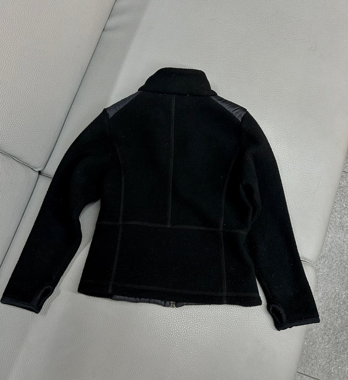 몽클레어 키즈 기모 패딩집업(3세/98cm) 상품이미지5