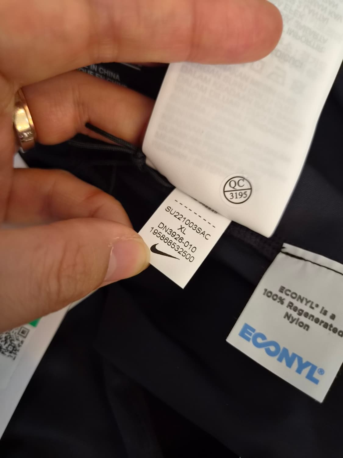 새제품)나이키 Nike ACG 여성 드라이핏 뉴 샌즈 미드라이즈 레깅스 상품이미지8