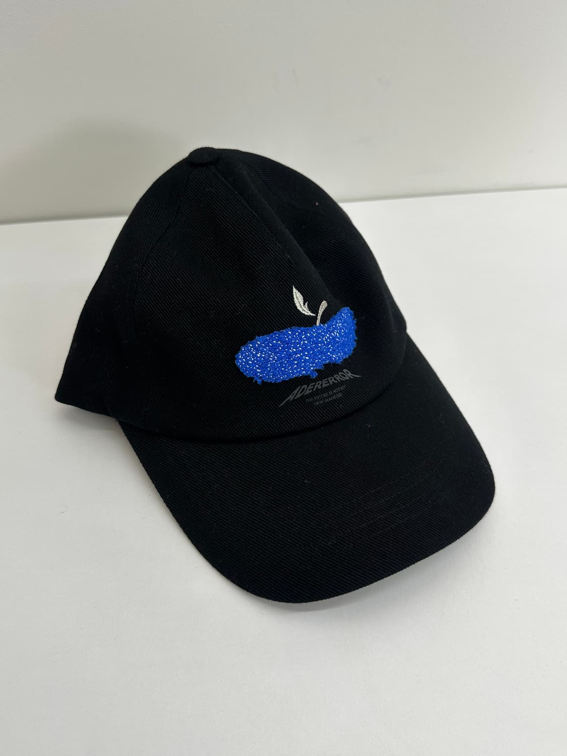 아더에러 프레스 애플 캡 프로덕트. 78 느와르 상품이미지1