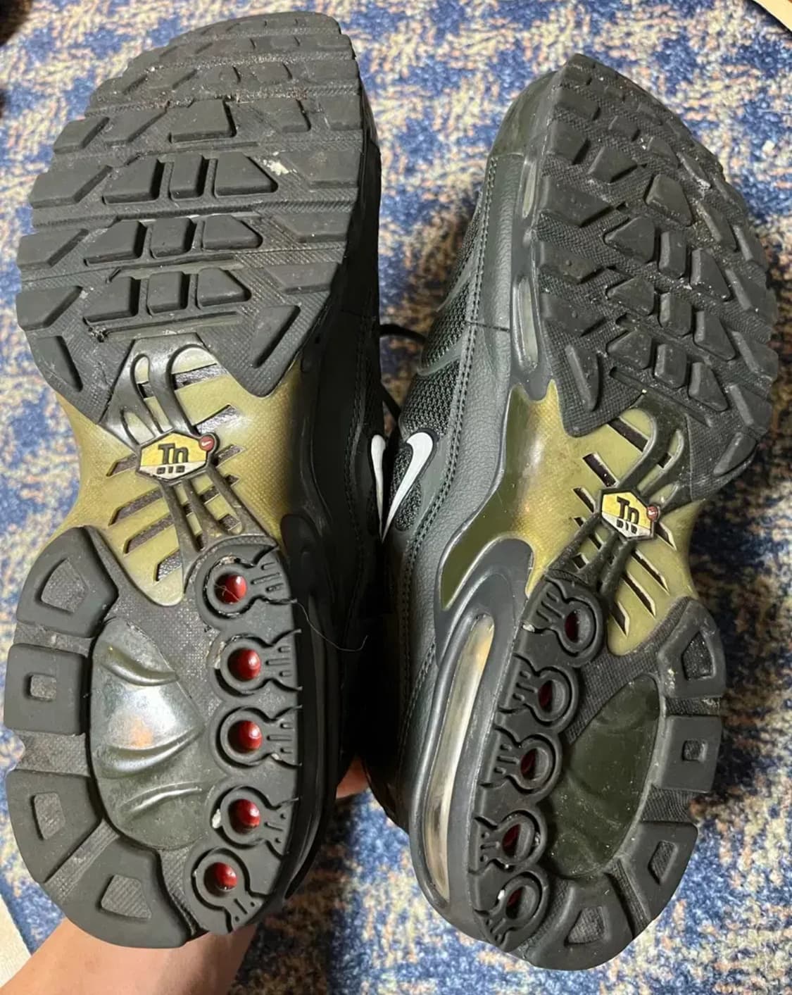 나이키 에어맥스 플러스 세콰이아 280(올리브그린?) 상품이미지4