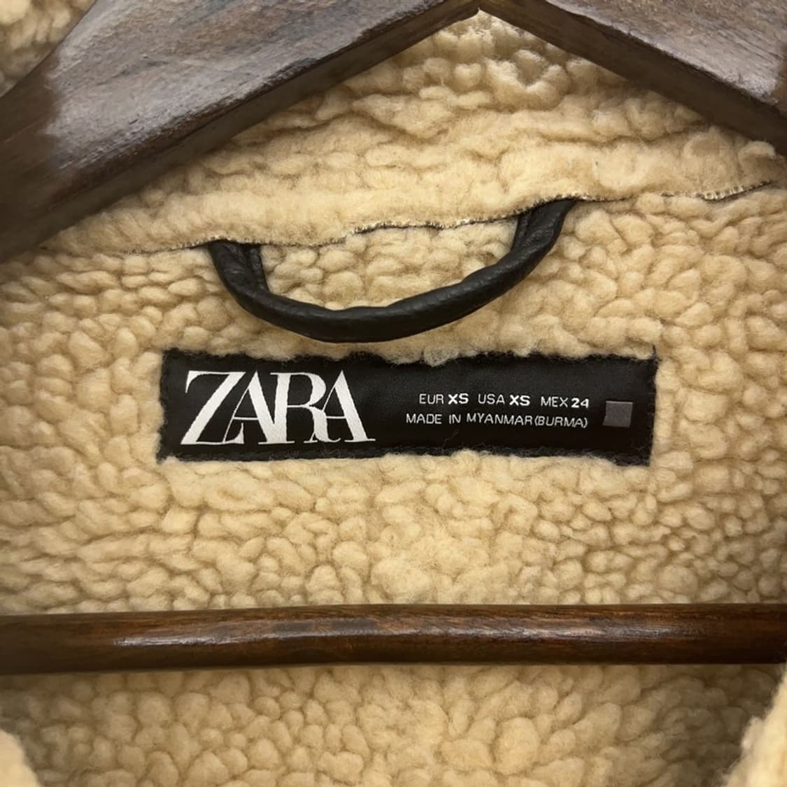 자라 모던락시크 핀터감성 양털 무스탕 자켓 XS C07718 상품이미지5