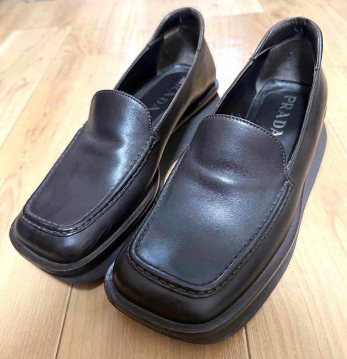 Prada 스퀘어토 로퍼 상품이미지2