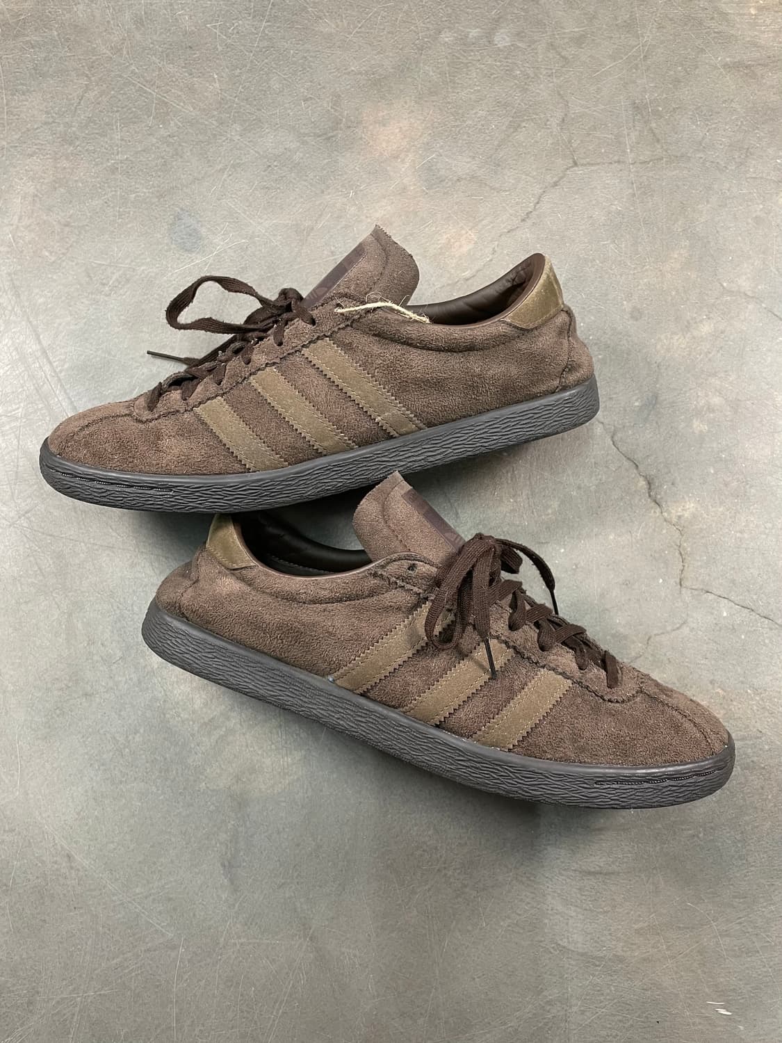 아디다스 토바코 그루엔 다크 브라운 상품이미지3