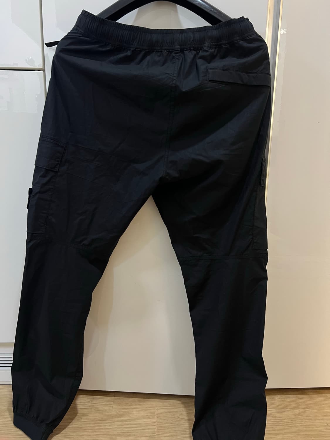 24ss 스톤아일랜드 조거팬츠 30-32 (새상품급) 상품이미지2