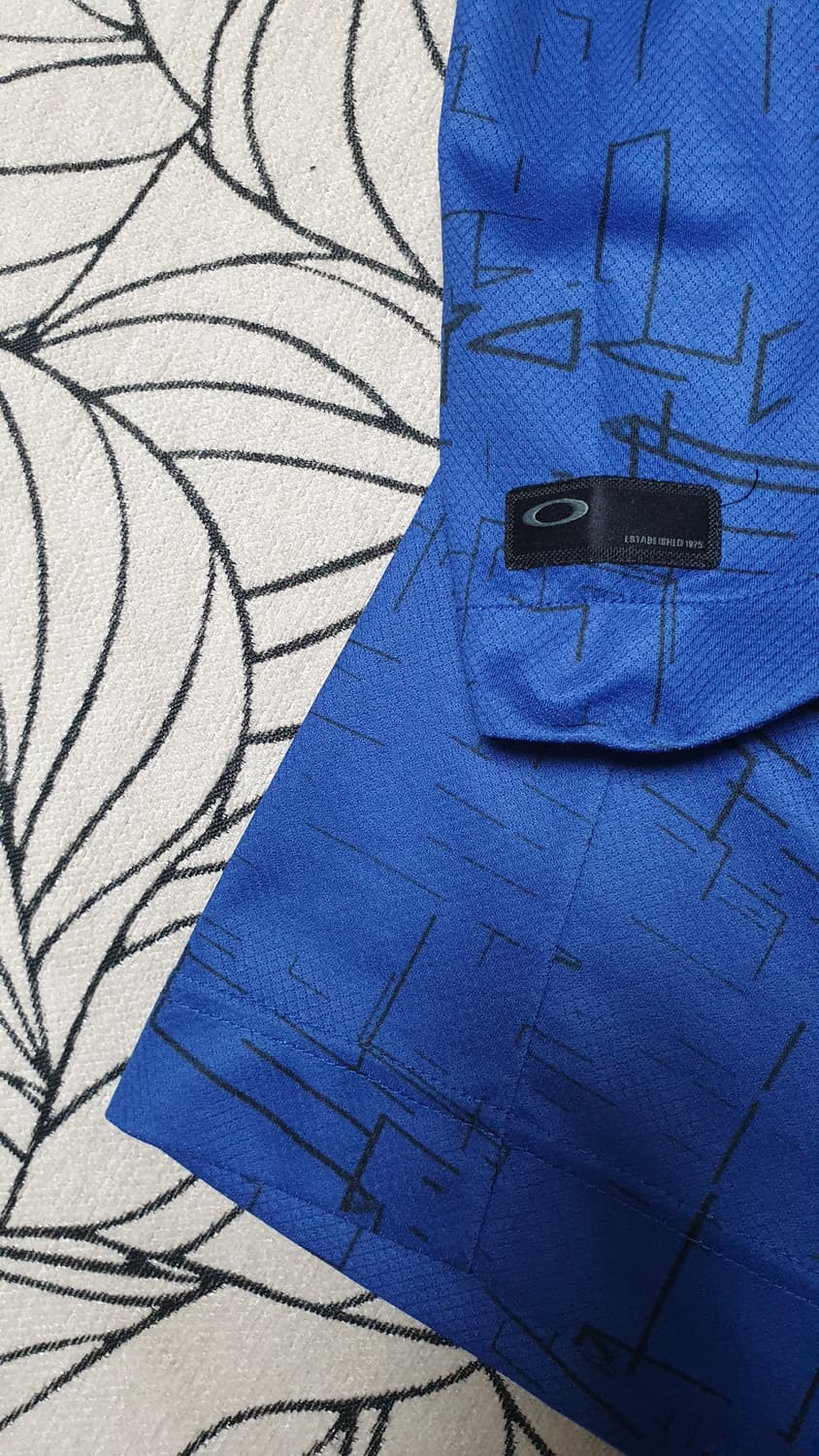 오클리 골프웨어 스컬 모크 자수로고 하프집업 L 사이즈 100 상품이미지4