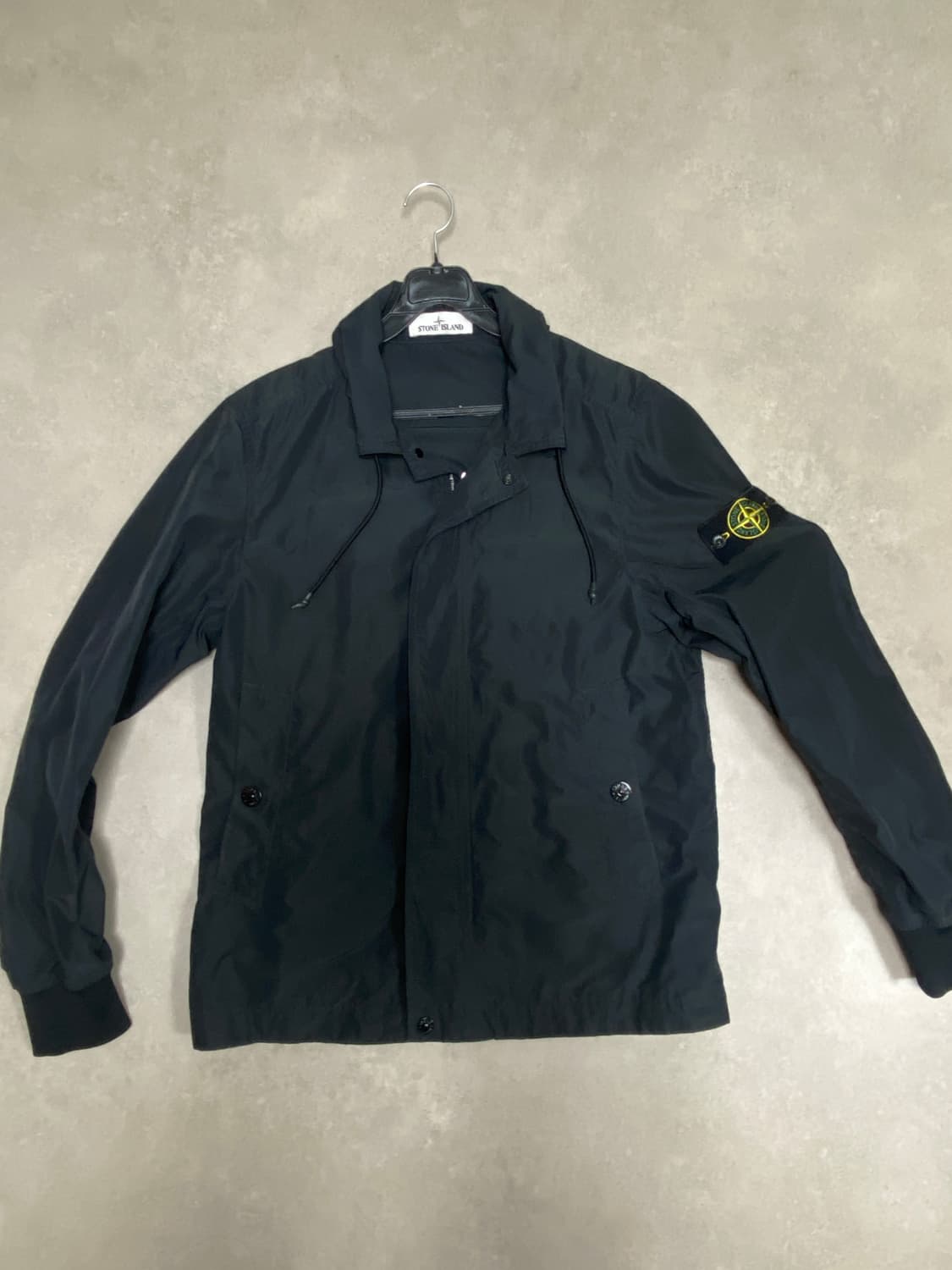 스톤아일랜드 마이크로랩스 바람막이 자켓 s 상품이미지1